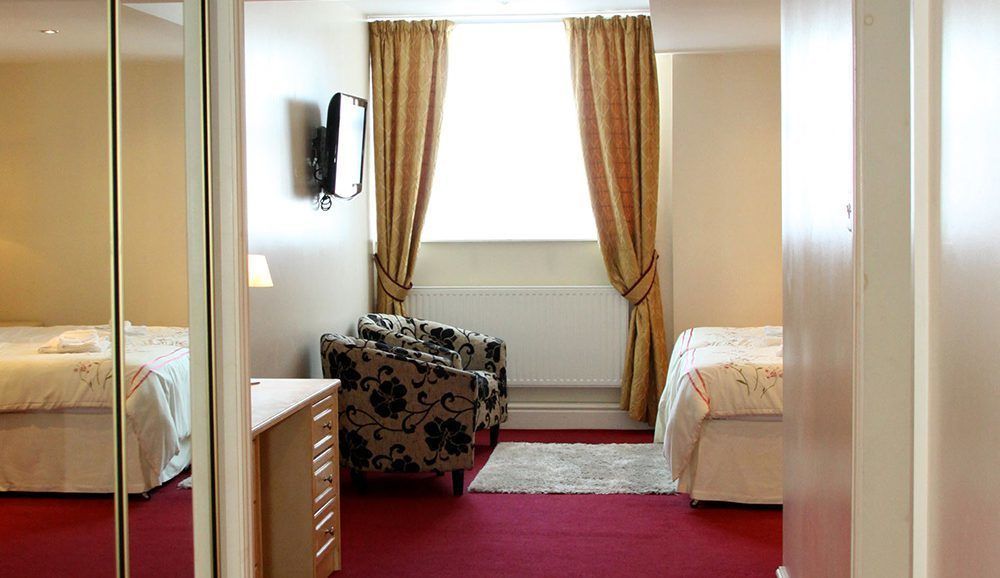 Royal Seabank Hotel 3*