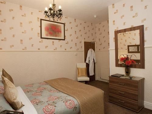 Guest house Valentine Over 21 Adult Couples Only Blackpool
