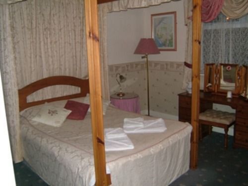The Allendale 3*