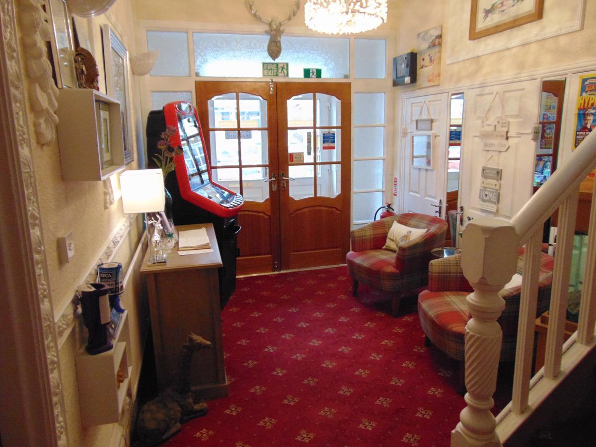 The Golden Sands Guest house 4*