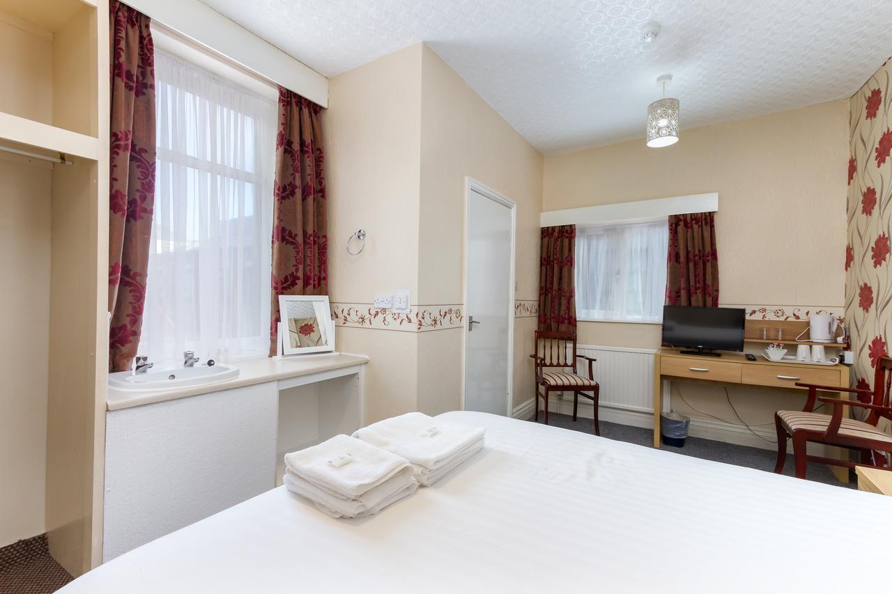 Hotel Maples