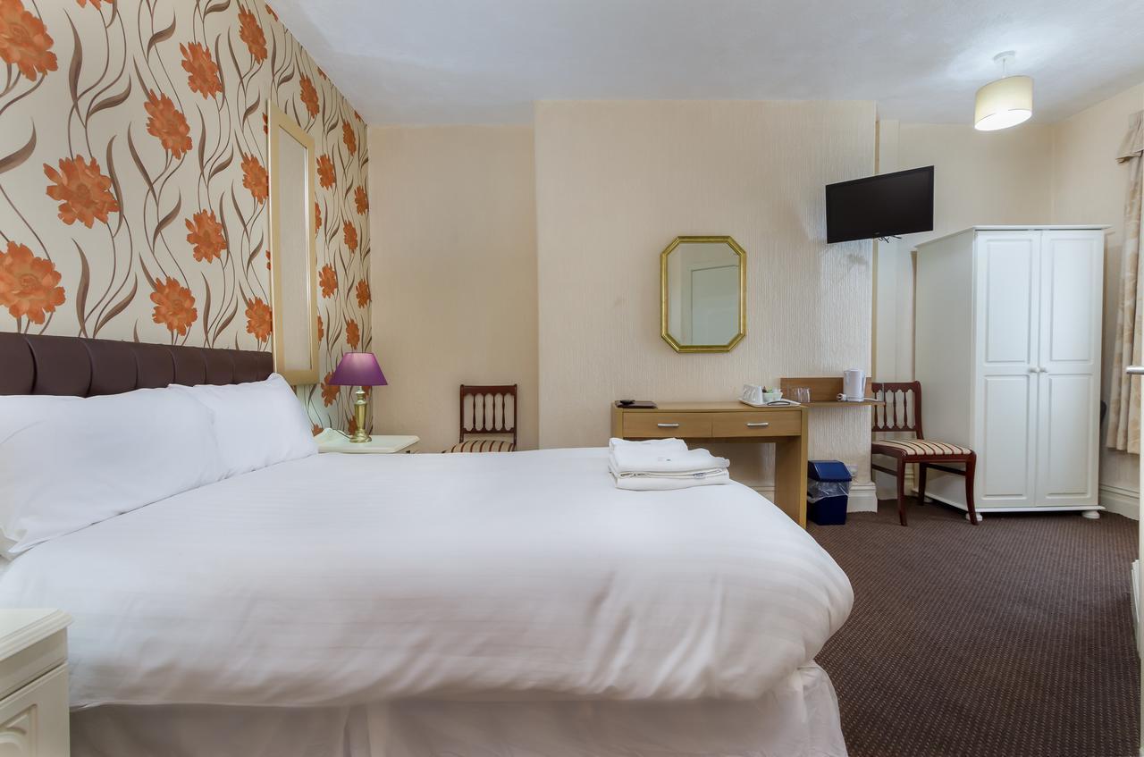 Hotel Maples