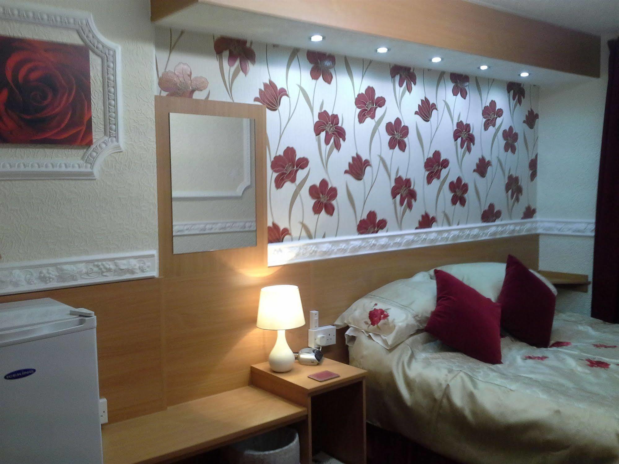 The Golden Sands 4* Blackpool