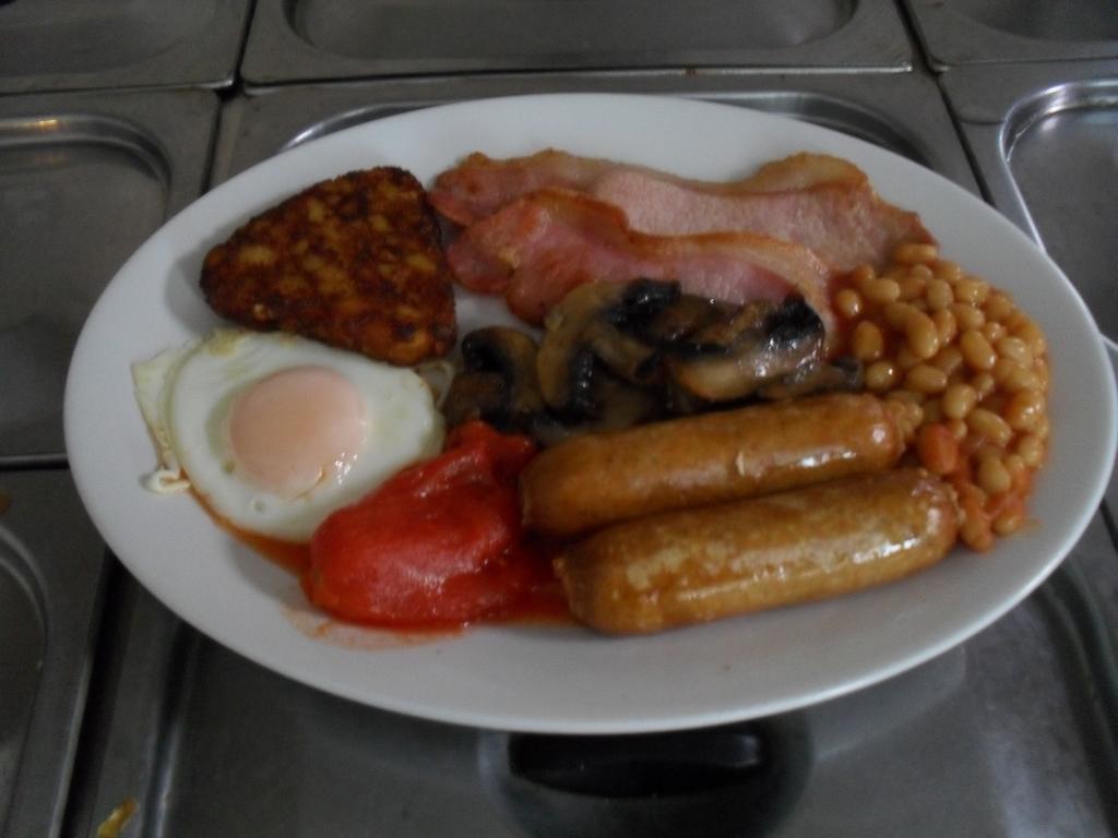 Delamere Hotel Blackpool