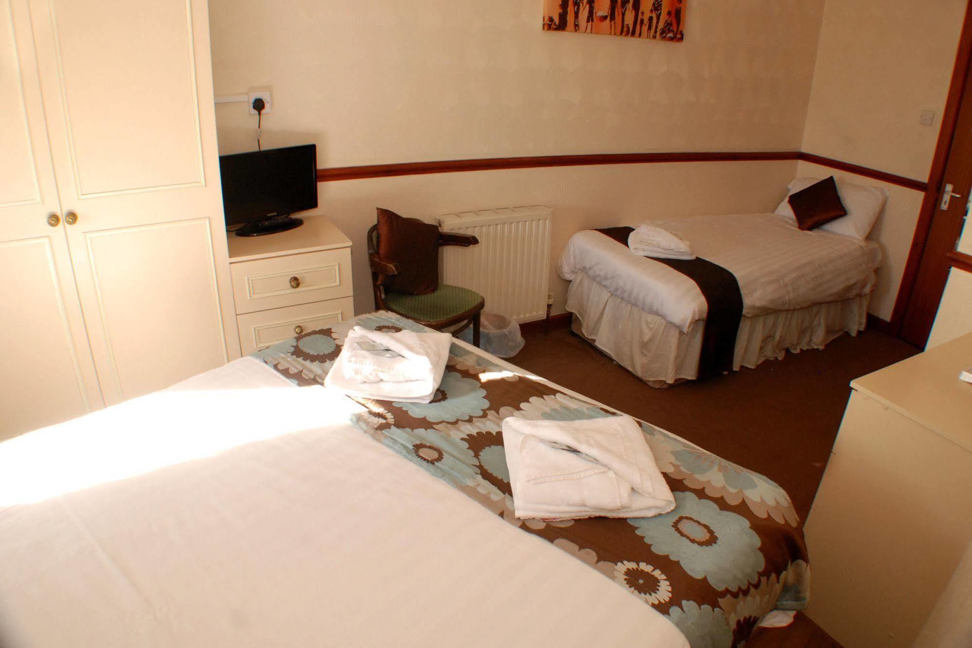 Bed & Breakfast Mars Seaview By Oyo