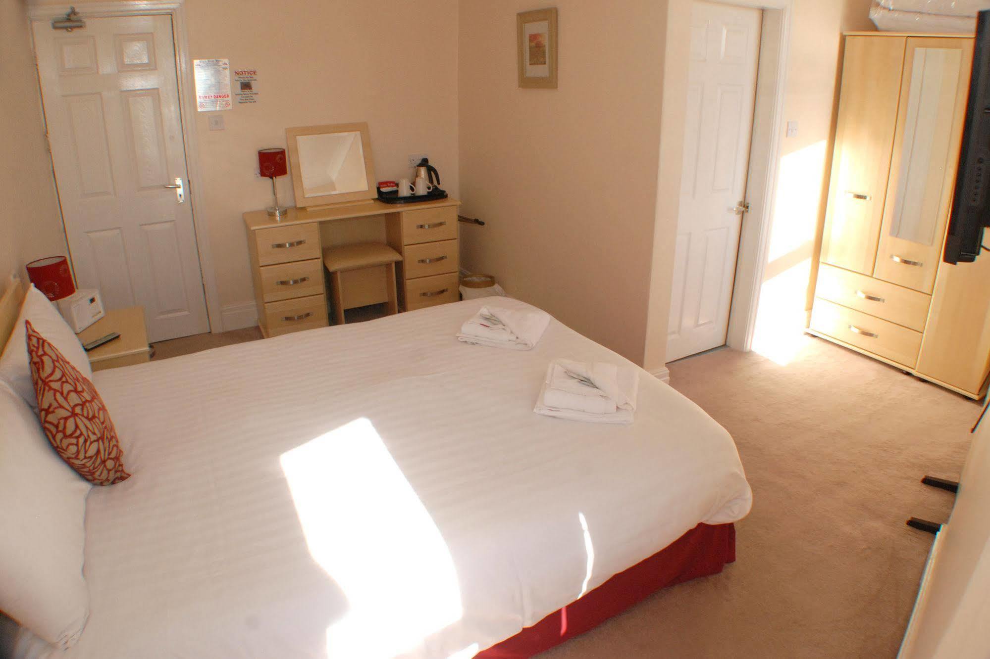 Bed & Breakfast Mars Seaview By Oyo 3*