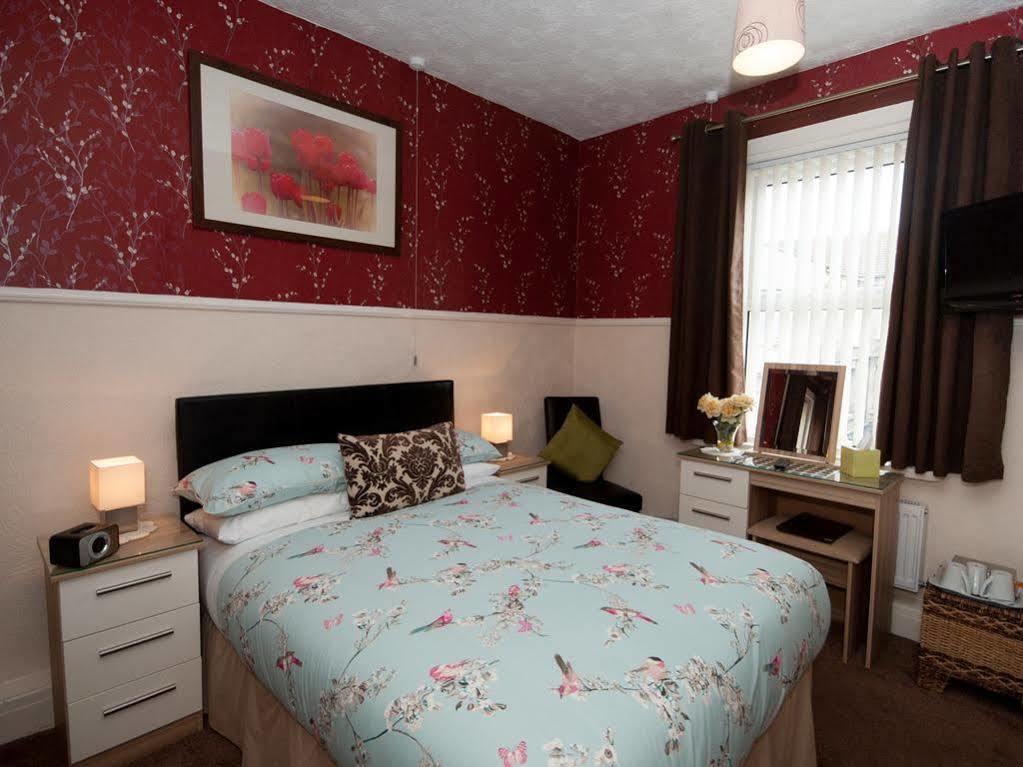 Valentine Over 21 Adult Couples Only Guest house 4*