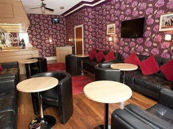 Guest house Valentine Over 21 Adult Couples Only 4*