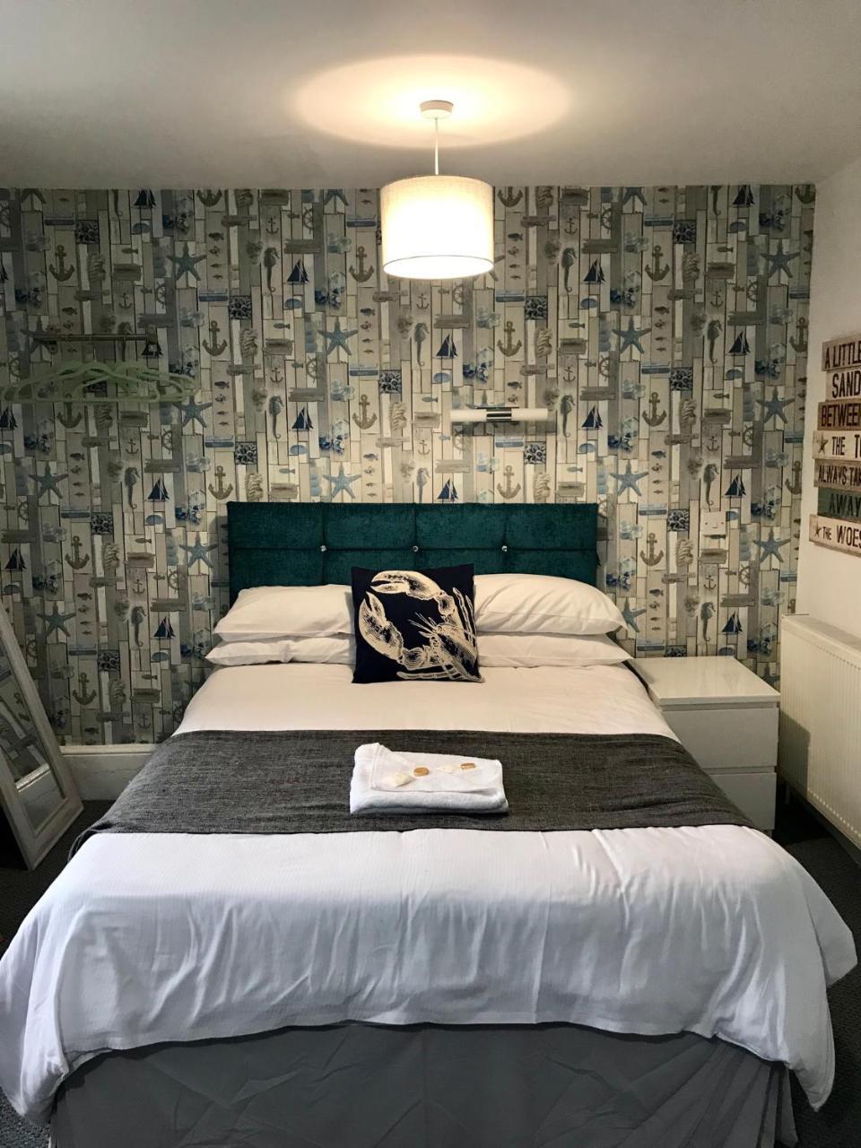 Sandford Promenade Hotel