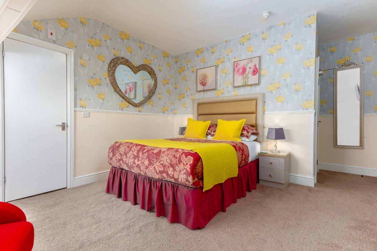 Valentine Over 21 Adult Couples Only