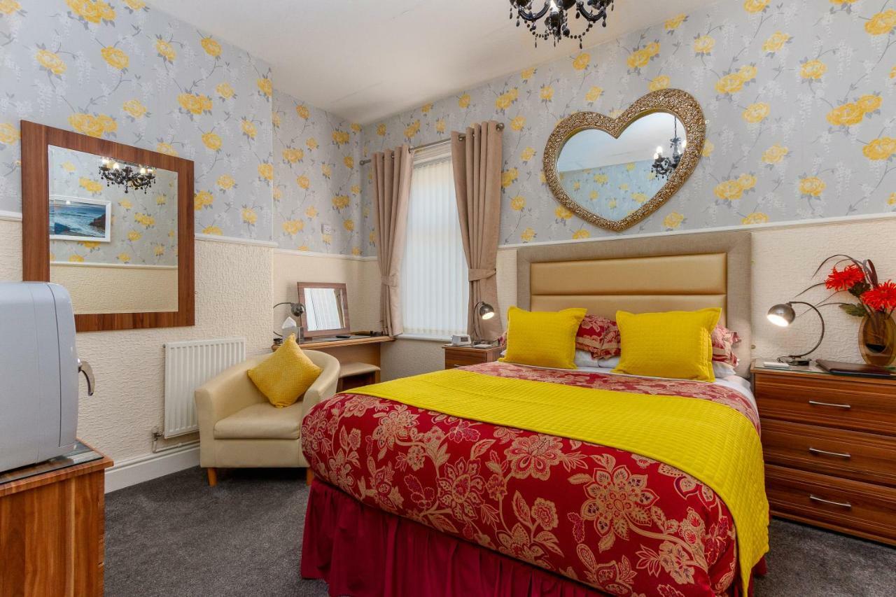 Guest house Valentine Over 21 Adult Couples Only