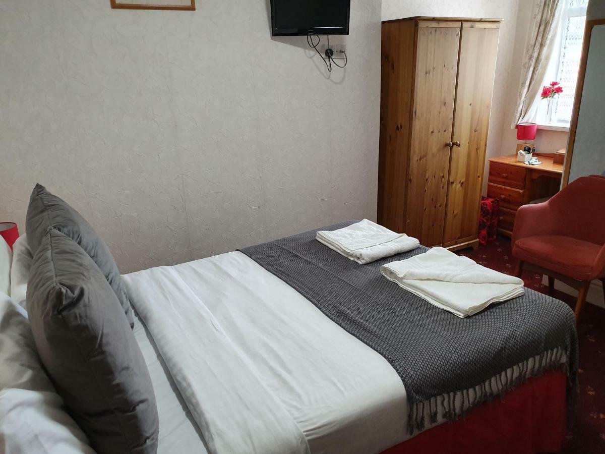 The Allendale 3* Blackpool