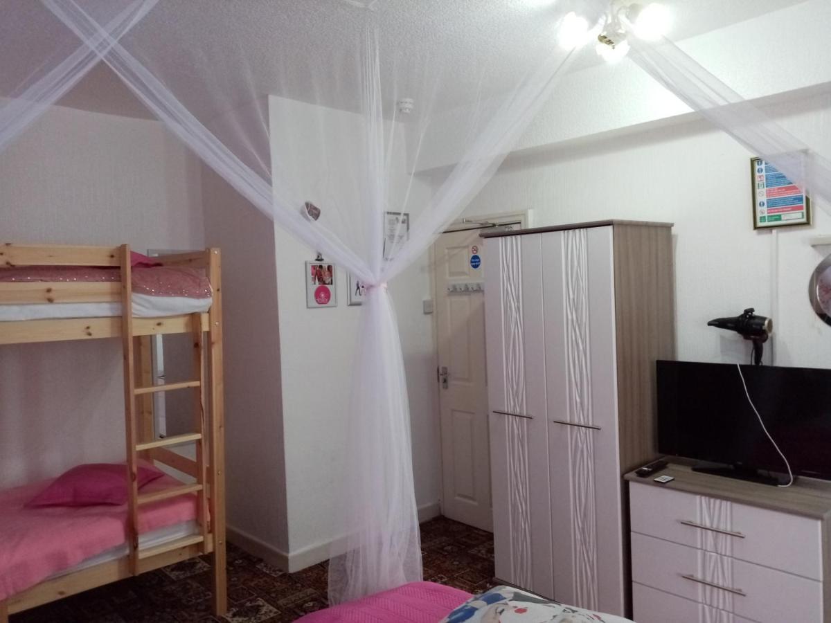 Guest house A&p At The Sheron House Blackpool
