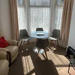 Delamere Holiday Flat