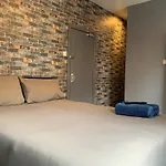 Urban Inn