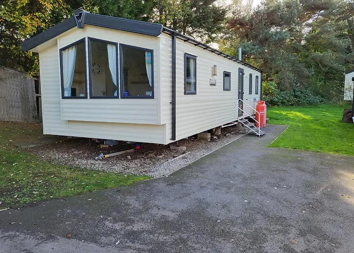 Caravan Kensington 46 At Marton Mere Blackpool
