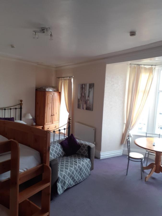 The Sands Guest house 3*