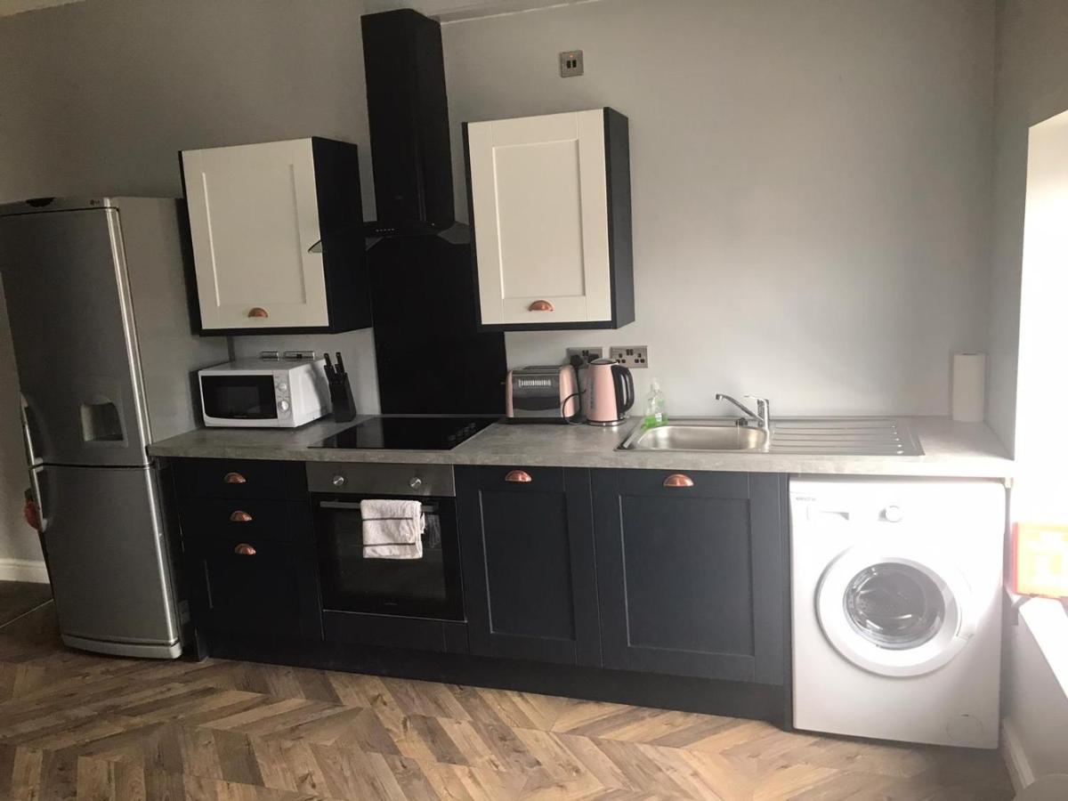 My Perfect Place & -some With Hot Tub- Free Parking Apartment *