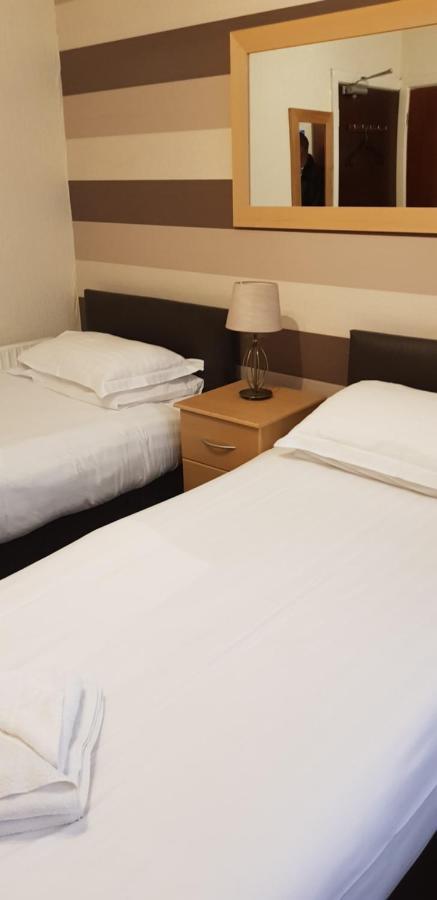 Roselea Hotel