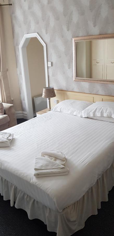 Roselea 3* Blackpool