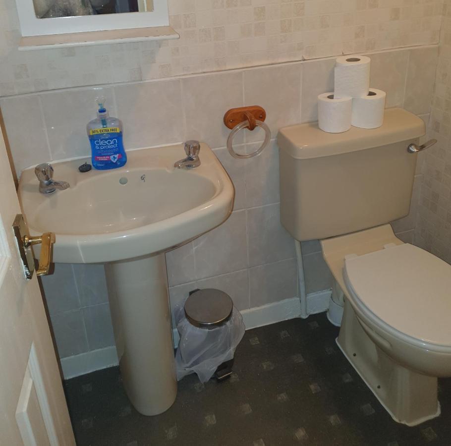 The Rutlands 3*