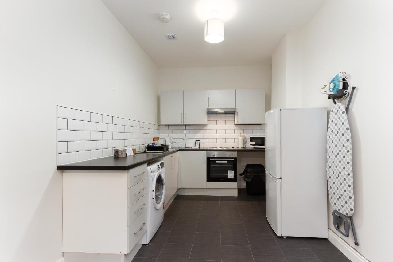 Kings Court Modern Aparthotel, Town Centre - Collection Apartment *