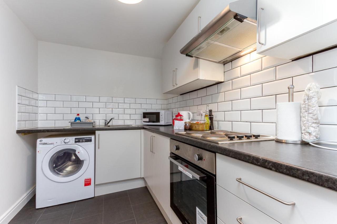 Kings Court Modern Aparthotel, Town Centre - Collection Apartment *