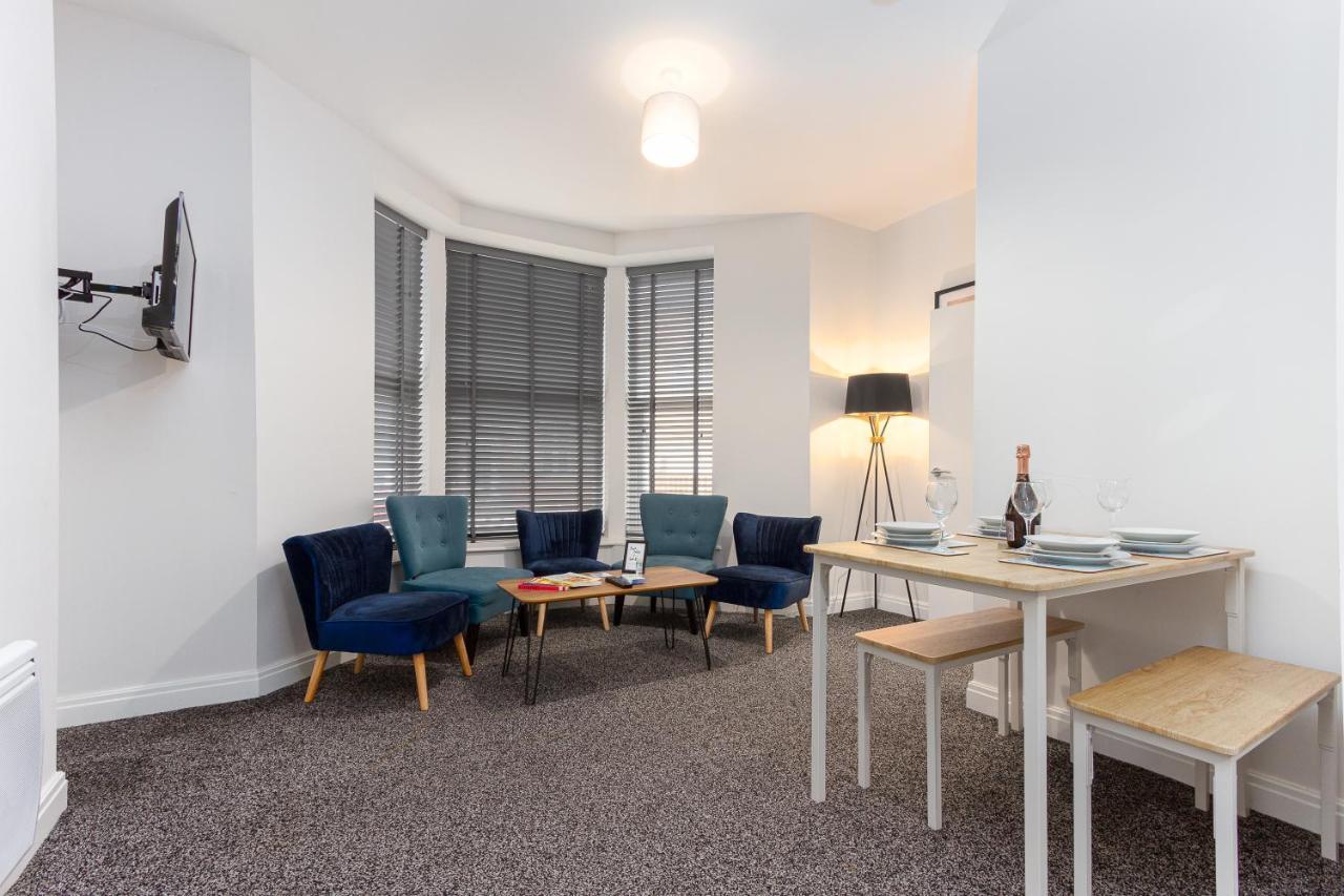 Kings Court Modern Aparthotel, Town Centre - Collection Apartment