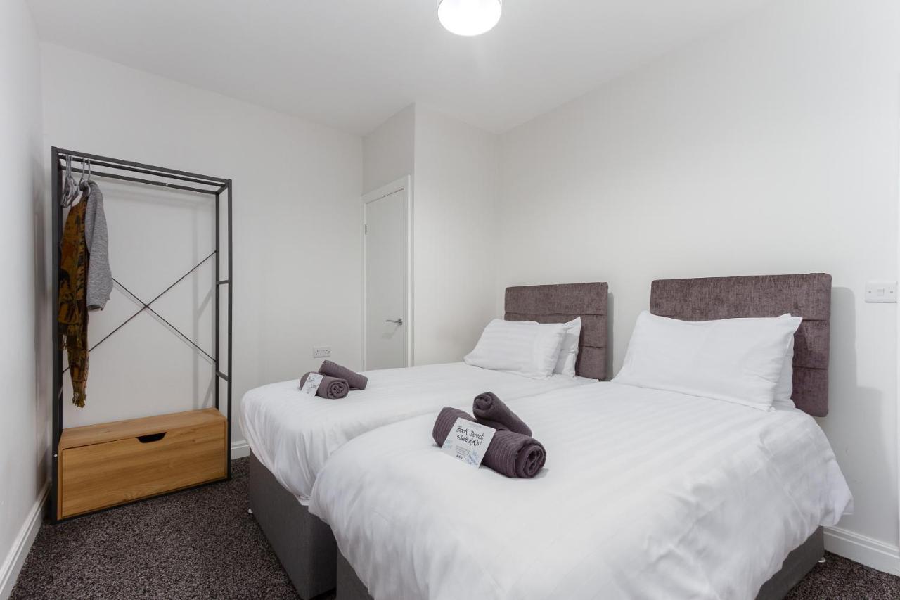 Kings Court Modern Aparthotel, Town Centre - Collection Apartment