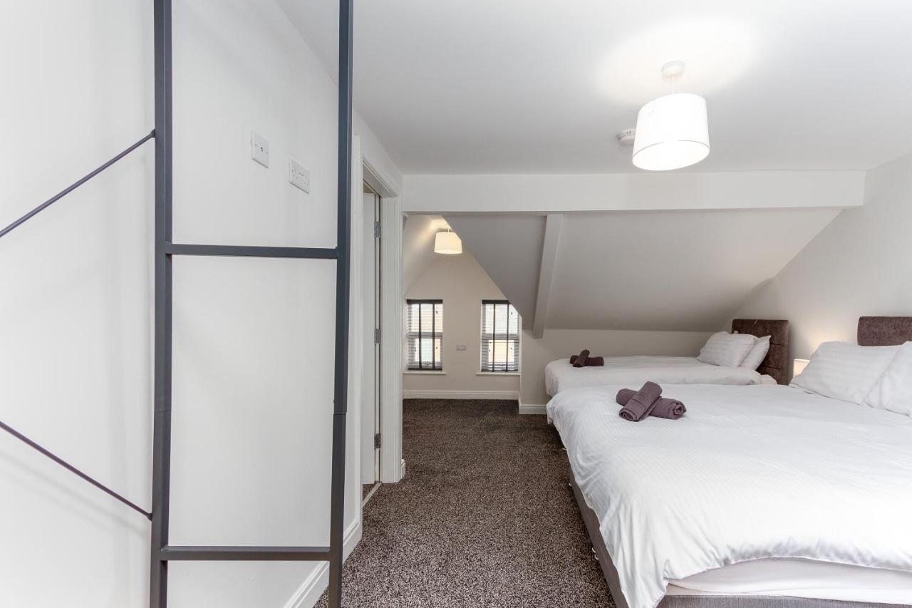 Apartment Kings Court Modern Aparthotel, Town Centre - Collection *
