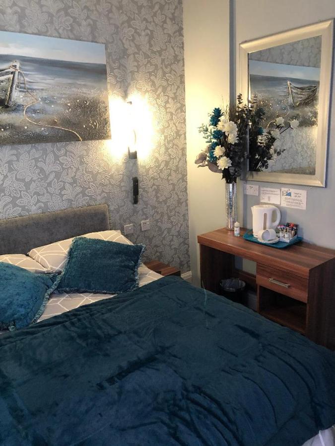 Springfield Hotel 2*