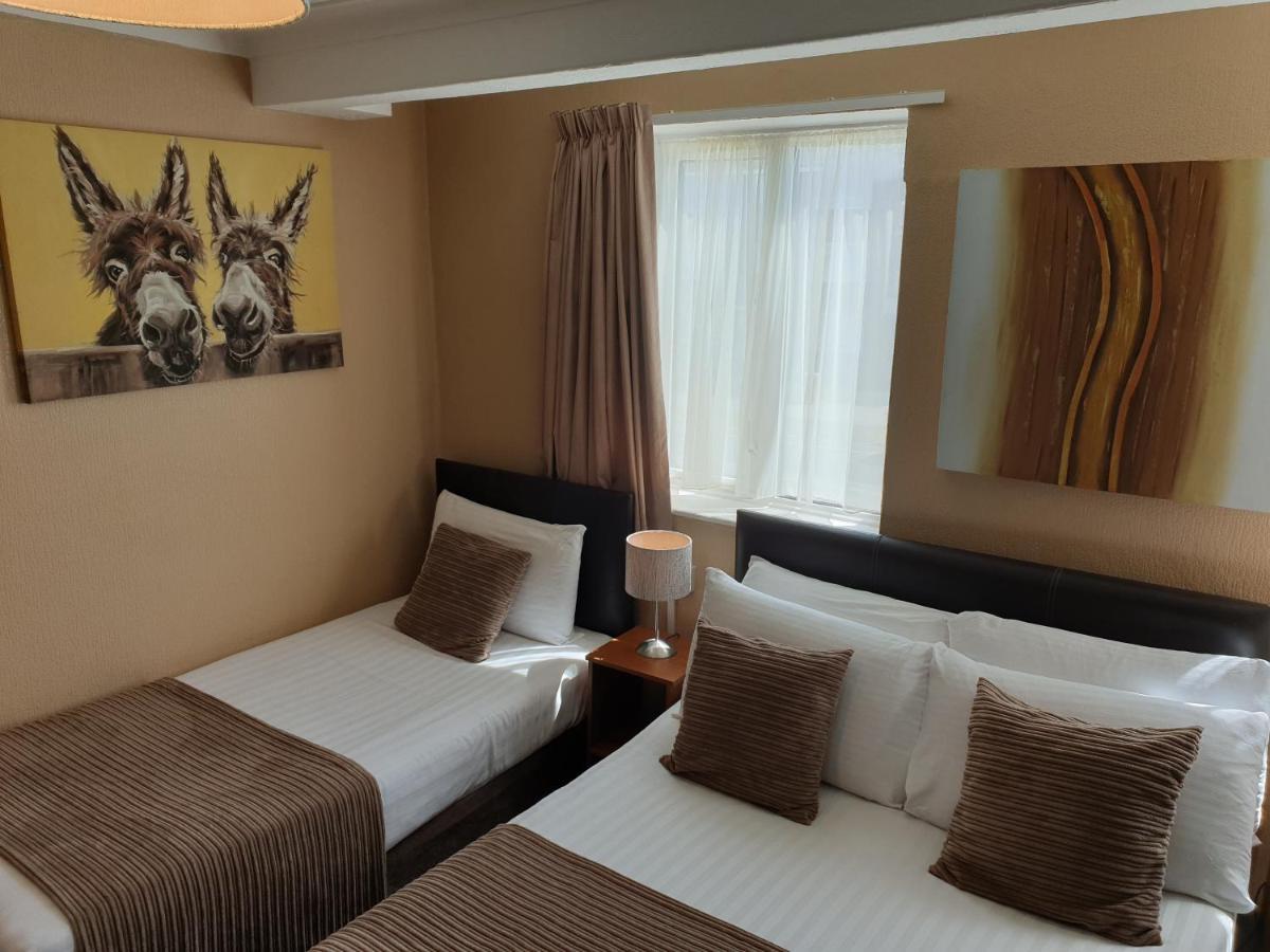 Hotel Corona Blackpool 4*