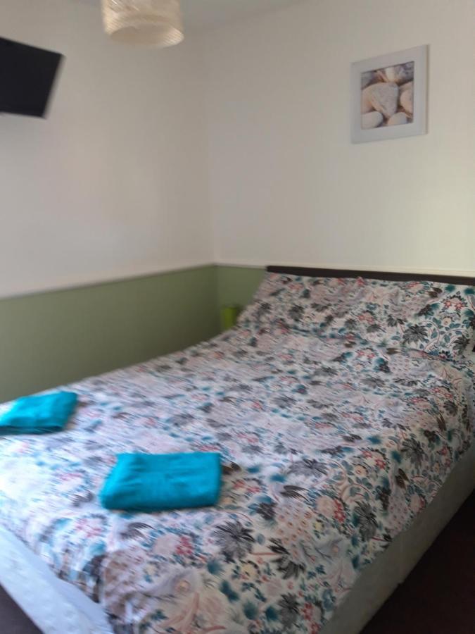 Delamere Bed & Breakfast Blackpool