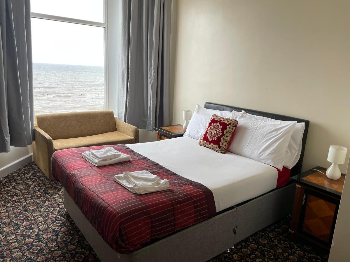 North Ocean 3* Blackpool