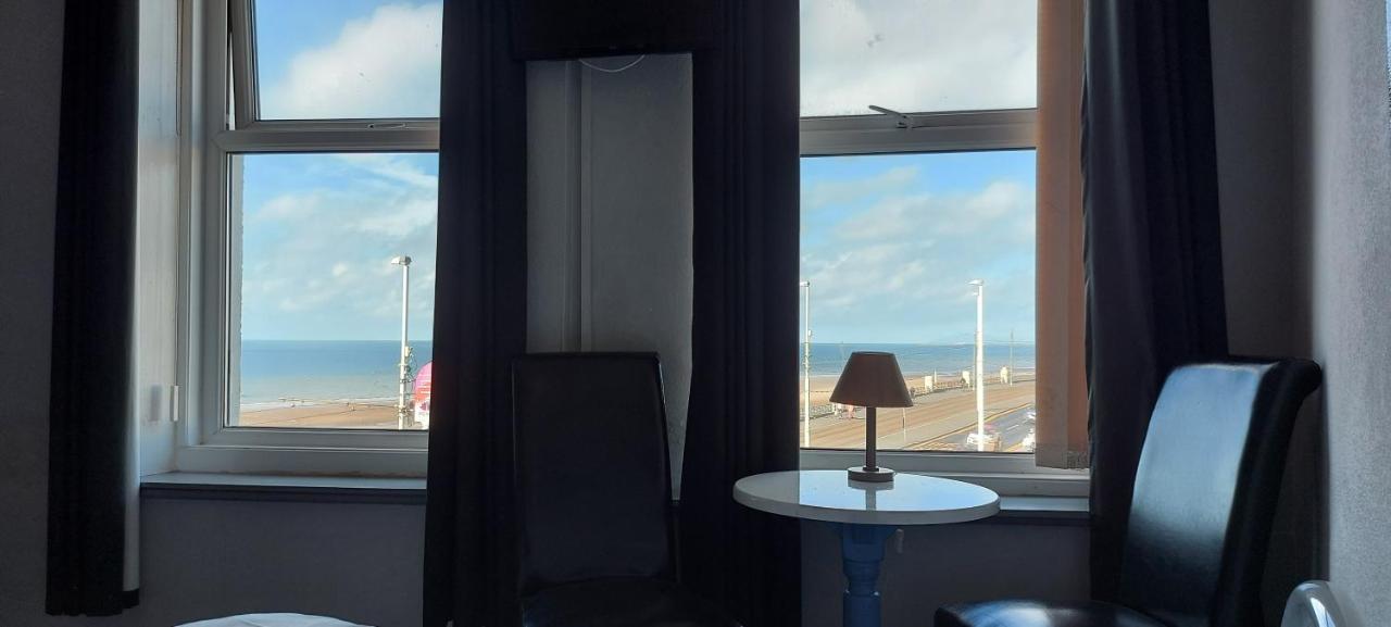 Bowies Lodge Blackpool