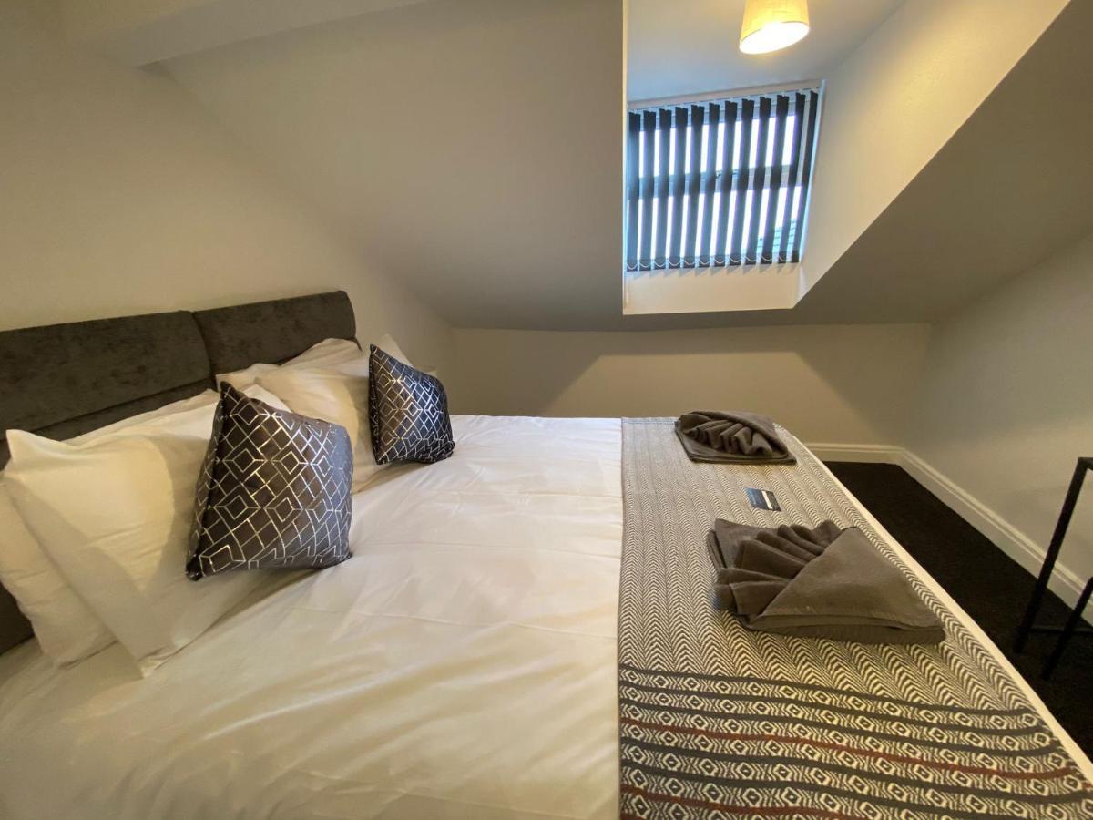 Kings Court Modern Aparthotel, Town Centre - Collection *