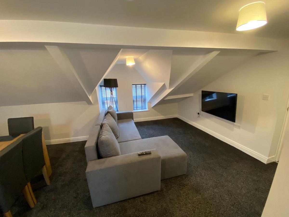 Kings Court Modern Aparthotel, Town Centre - Collection *