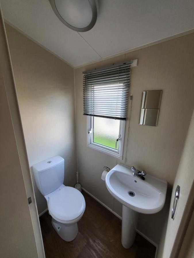 Holiday home Caravan Kensington 46 At Marton Mere *