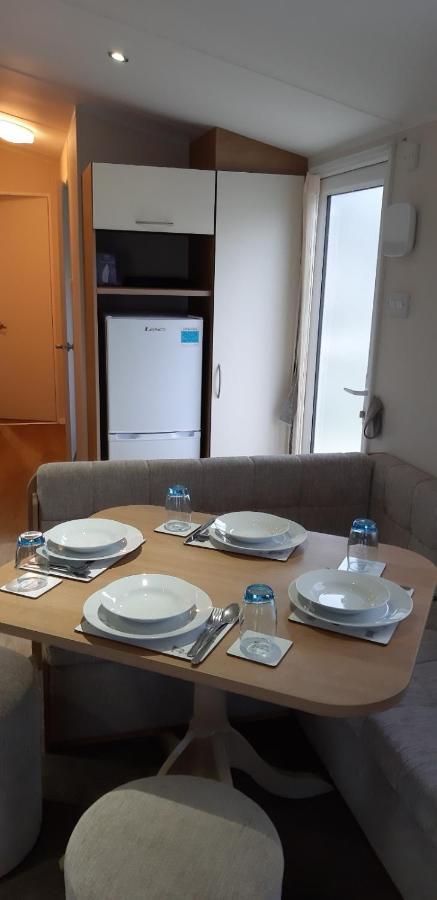 Apartment Caravan Holiday @ Marton Mere, Blackpool