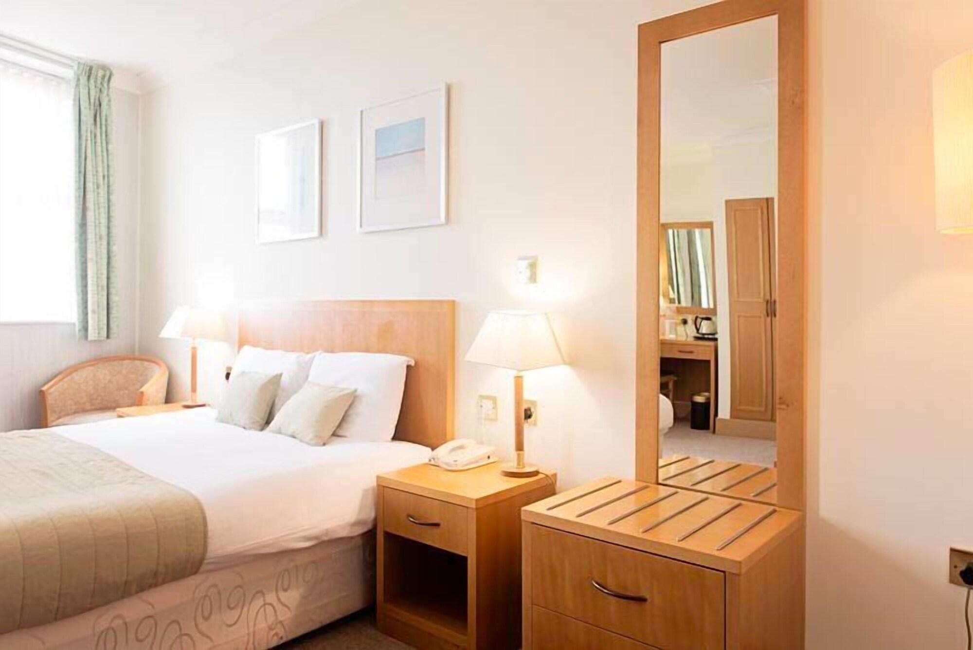 Carousel Hotel