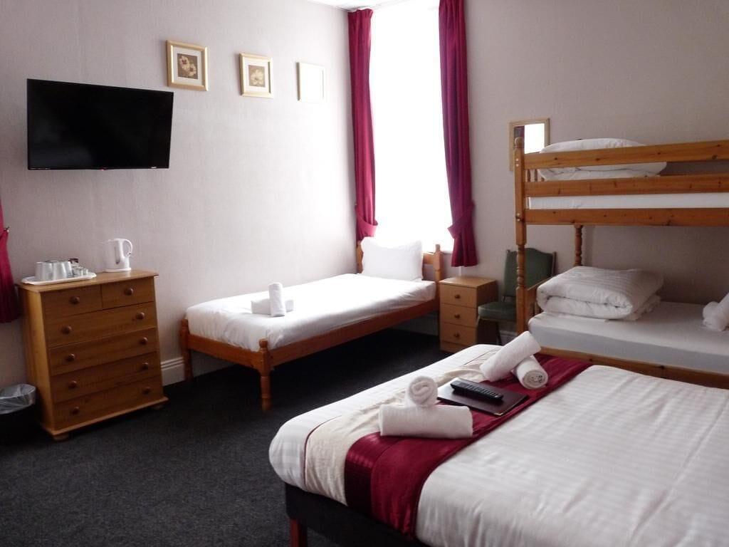 Hotel Hilbre