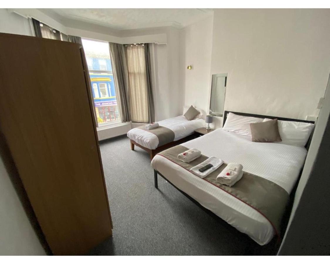 Bank Street 3* Blackpool