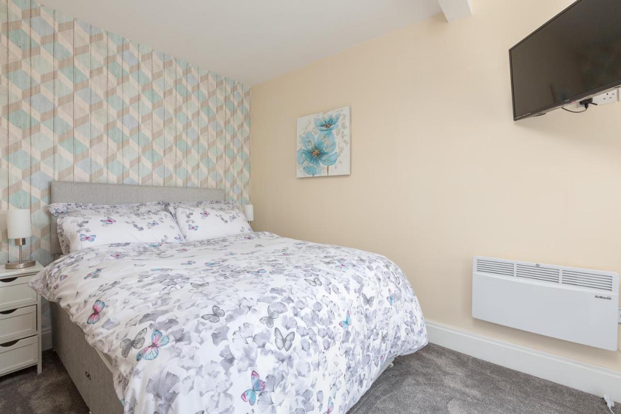 Apartment Eden - Family Apartment, Wifi & Parking *