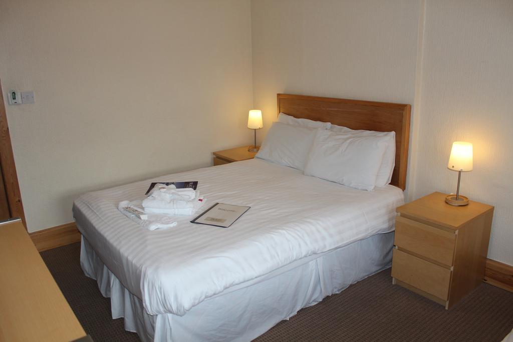 New Hacketts Hotel
