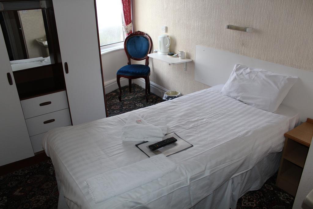 New Hacketts Hotel 3*