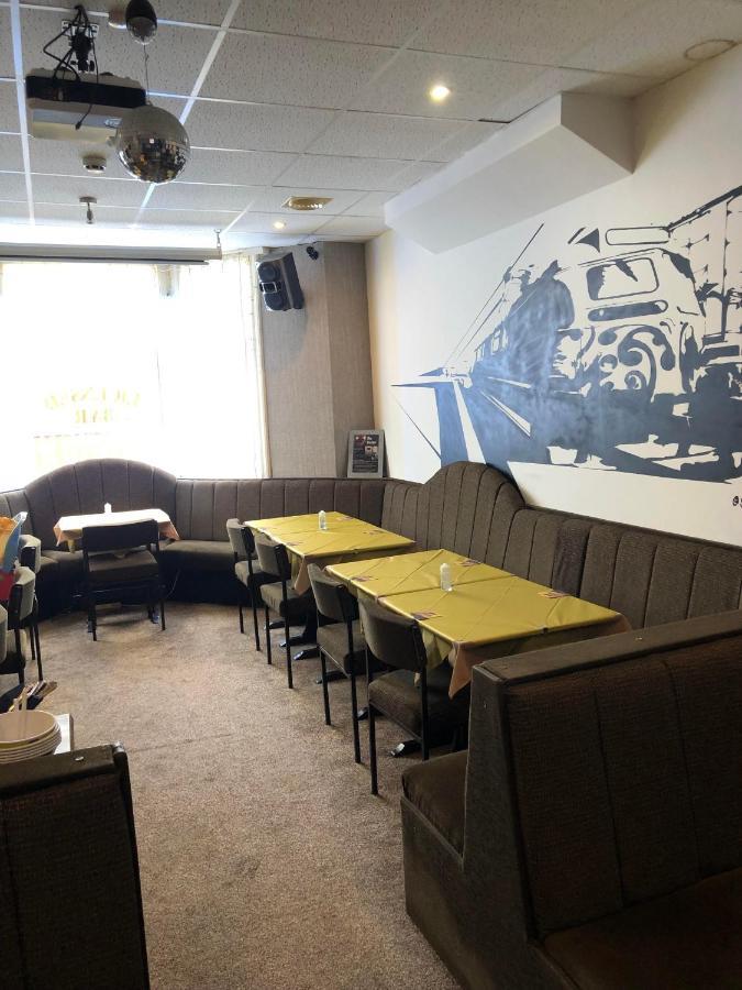 Springfield Hotel 2*