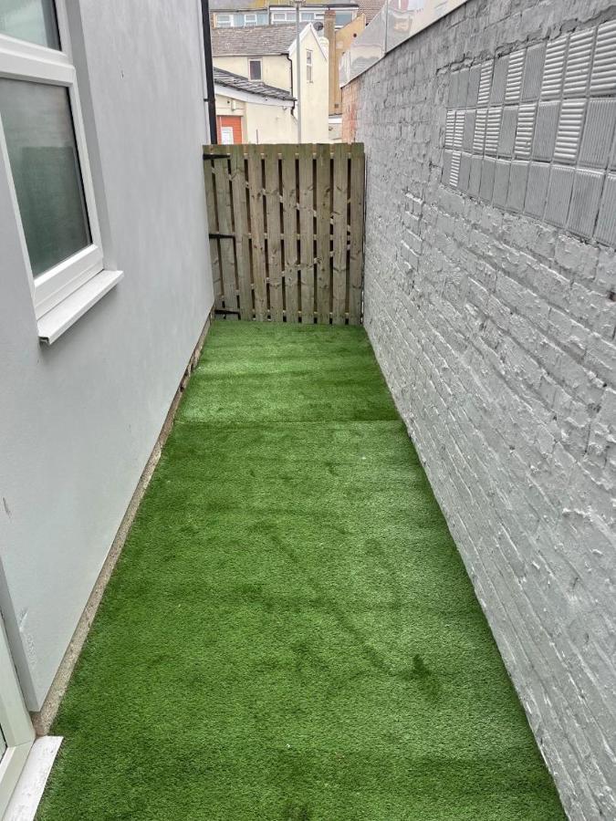 Smith Stayz Apartment Blackpool