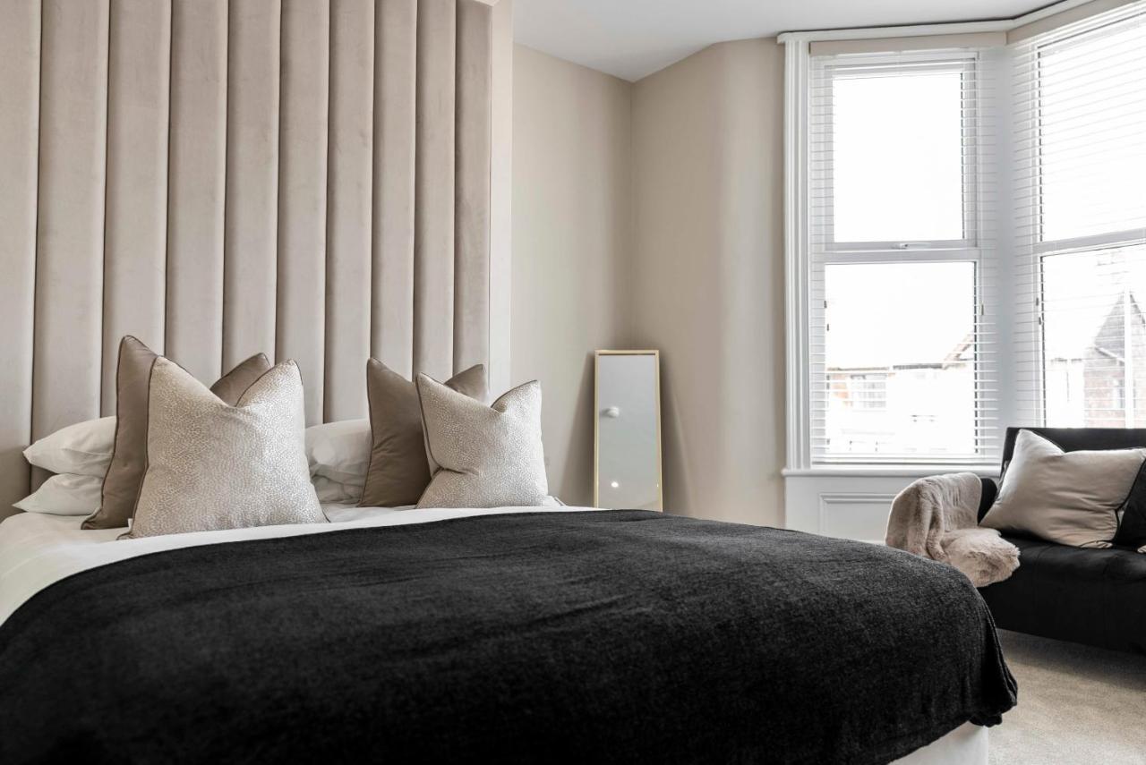 The Burlington By Stamp Sa * Blackpool