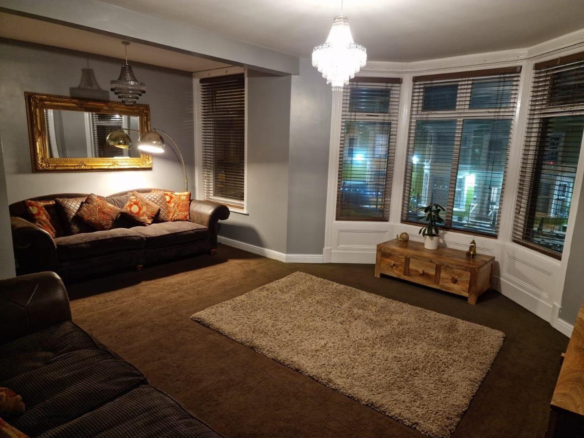 Apartment With Tower View Blackpool