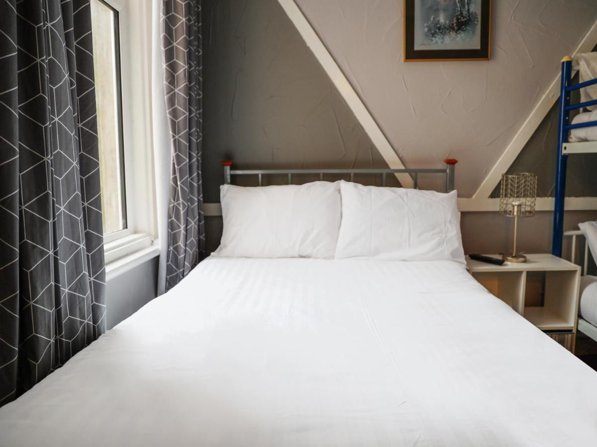 The Shores Hotel, Hotel Blackpool